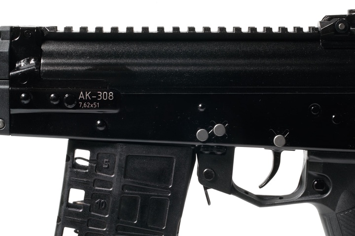 AK-308-ckwlytc7w7472077moxlkkrexm