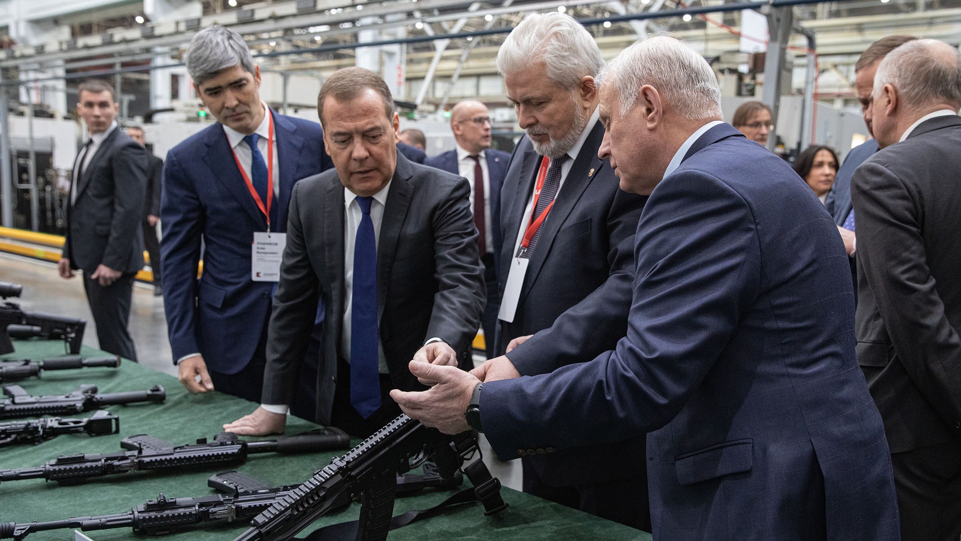Dmitriy Medvedev Visits Kalashnikov Concern