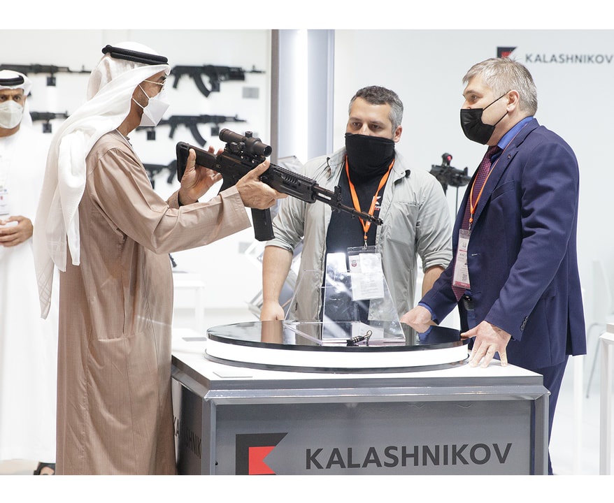 Наследный принц Абу-Даби заинтересовался автоматом АК-19 и пистолетом ПЛК