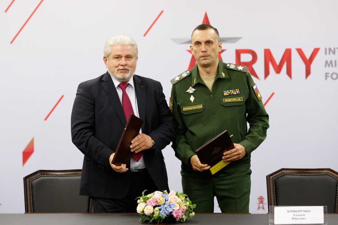Минобороны России подписало контракт на поставку АК-12 и ракет 9М333
