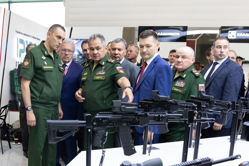 ак200.JPG